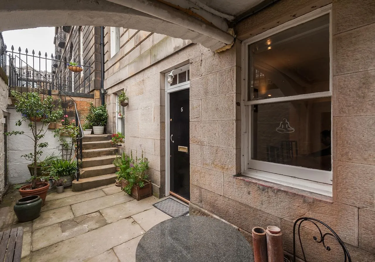 Apartment The Alva Street Residence Edinburgh United Kingdom
